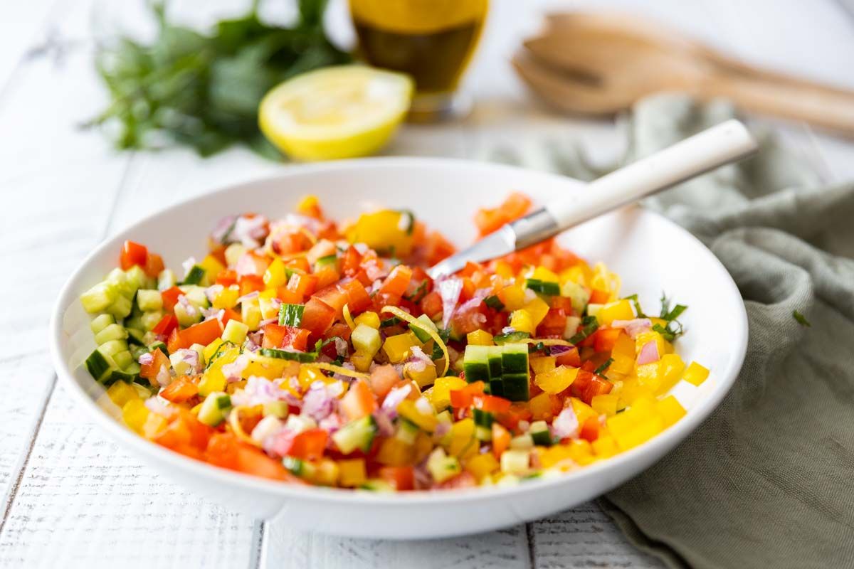 Une salade estivale pleine de fraîcheur et de couleurs