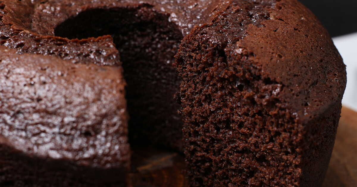 découvrez le gâteau au chocolat sans farine et son ingrédient surprenant