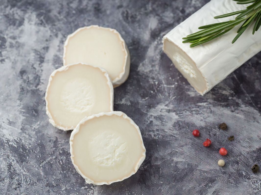 Alerte sur la contamination du fromage de chèvre