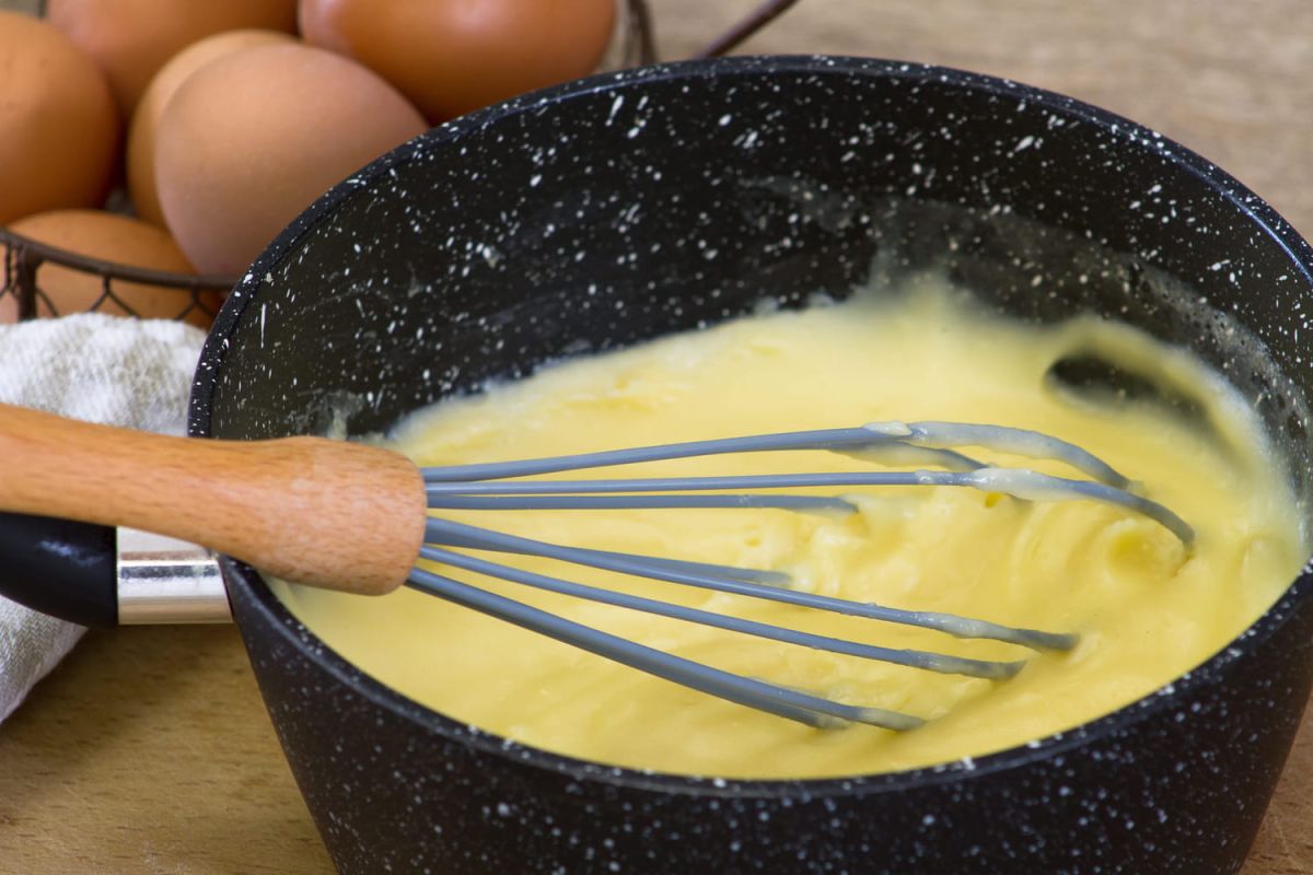 Le secret d'une crème pâtissière parfaite dévoilé par un chef étoilé