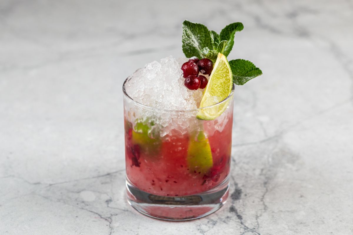 Découvrez le Snowberry Sparkle, le mocktail festif qui remplace le champagne