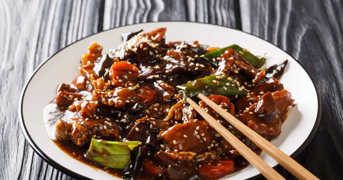 Un délice asiatique à préparer avec de l'échine de porc en un clin d'œil