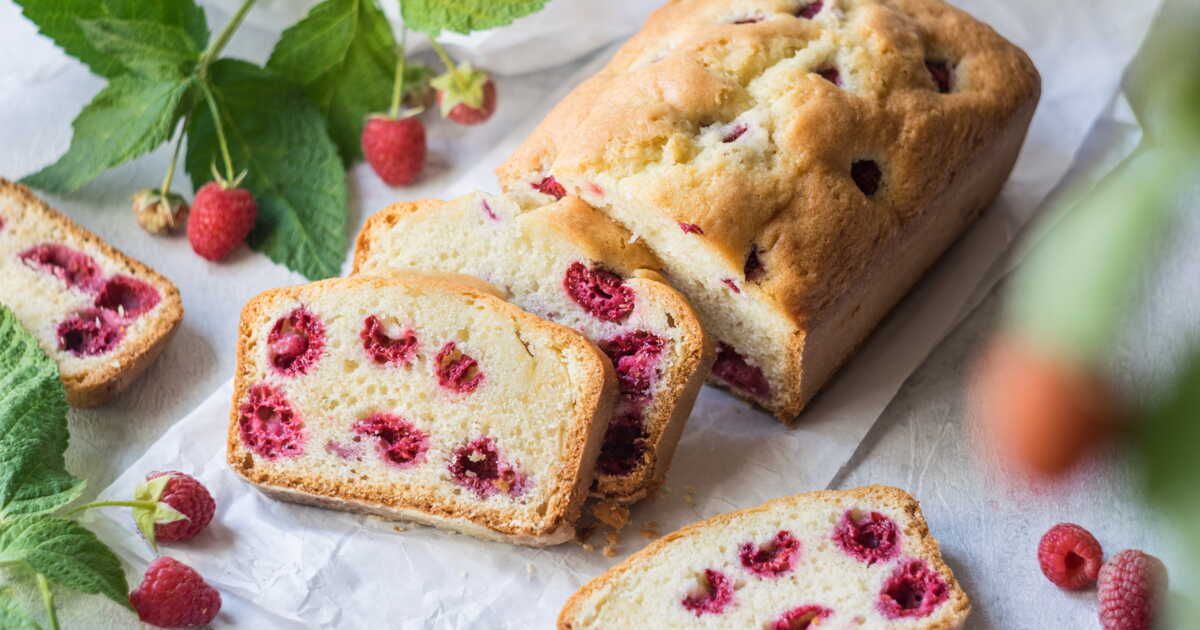 Mini cakes framboise-coco : un délice moelleux pour petits et grands
