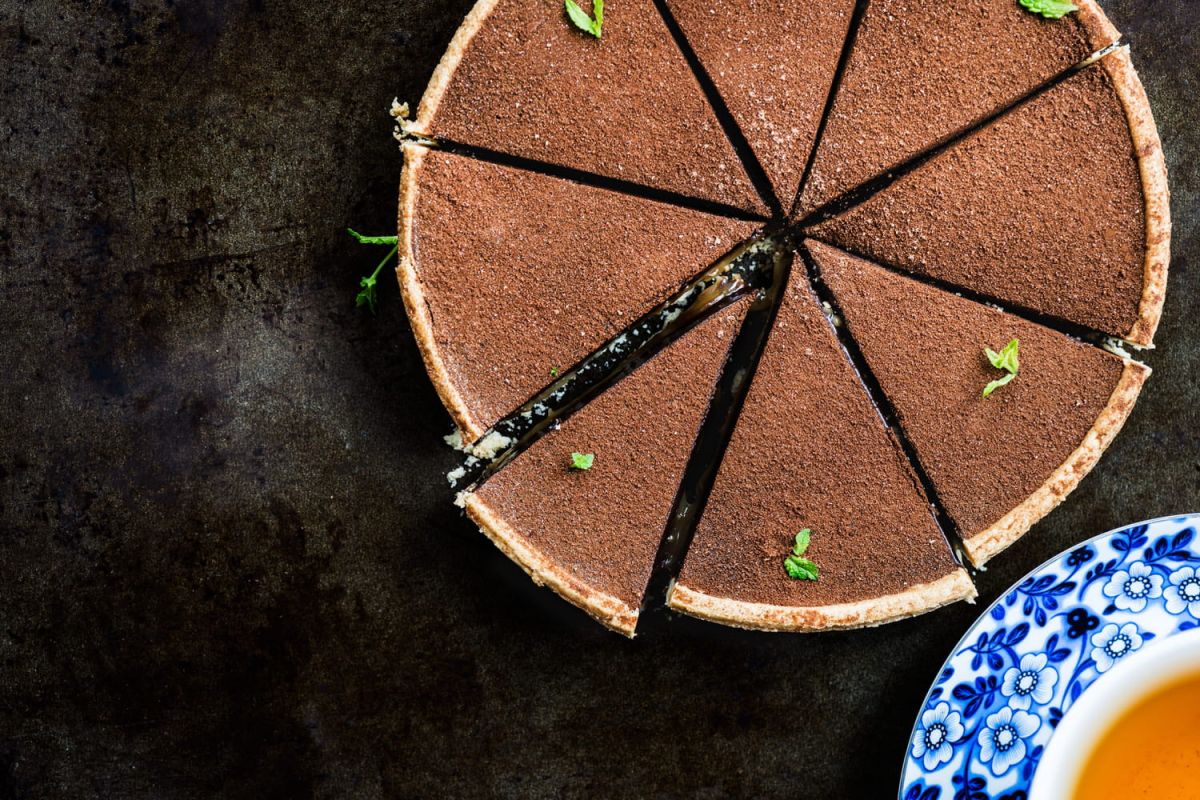 la tarte au chocolat simplifiée en deux étapes par julien duboué