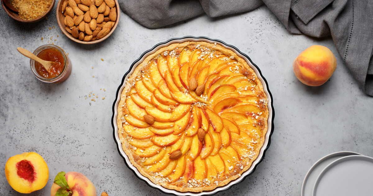 Succombez à la tarte strudel aux pêches de Laurent Mariotte
