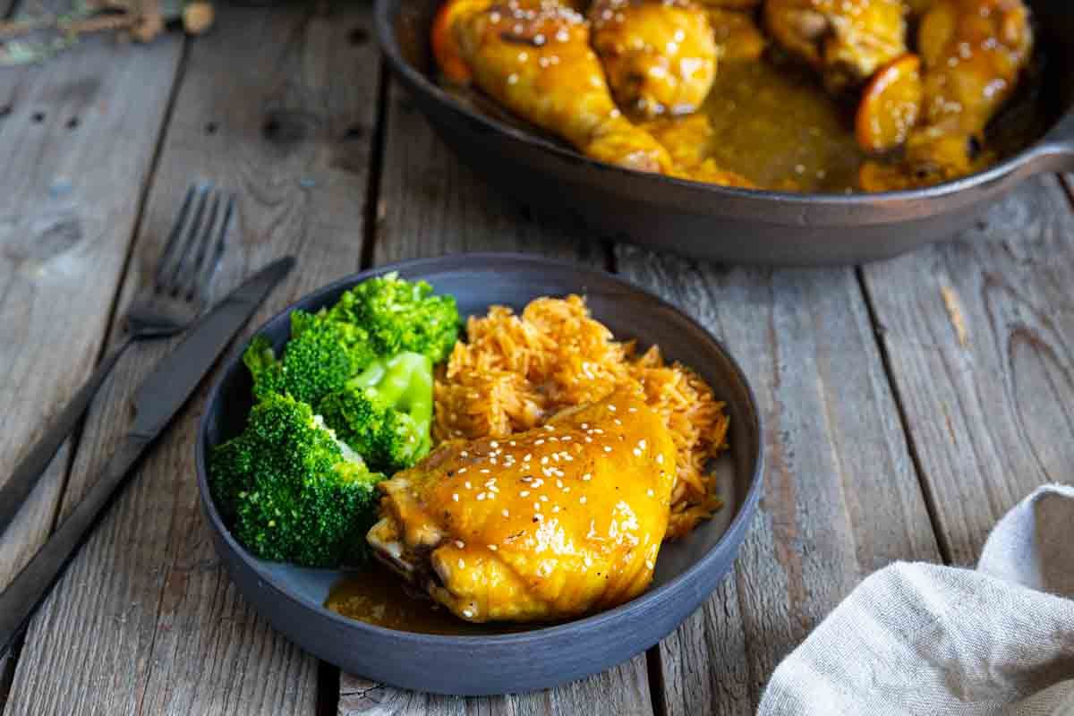 Unis dans le goût : le poulet gingembre et mandarine en one pan